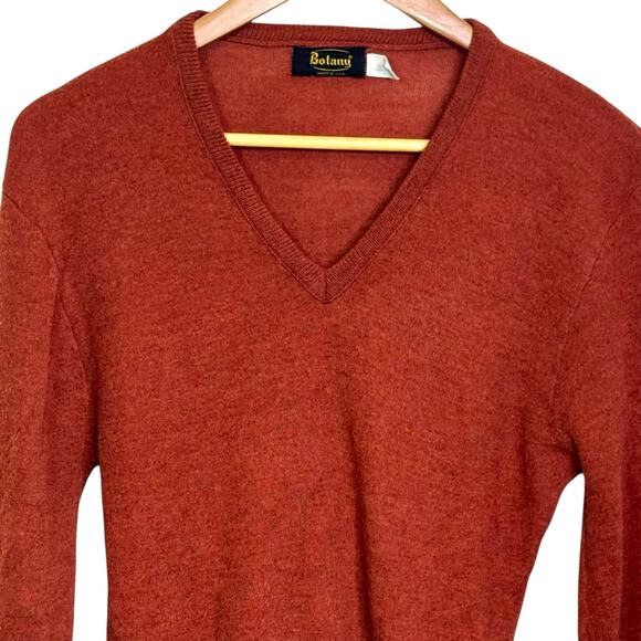 Vintage Botany Size Medium V-Neck Pullover 100% Acrylic Burnt Orange Sweater - Picture 2 of 7